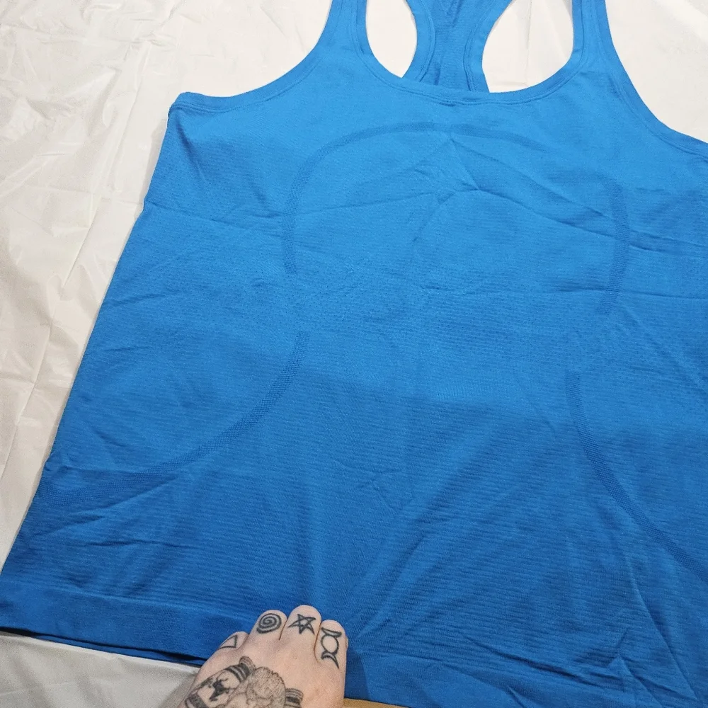 Lululemon Swiftly Tech Racerback Tank Top 2.0 *Hip Length (Poolside) Size 12_9
